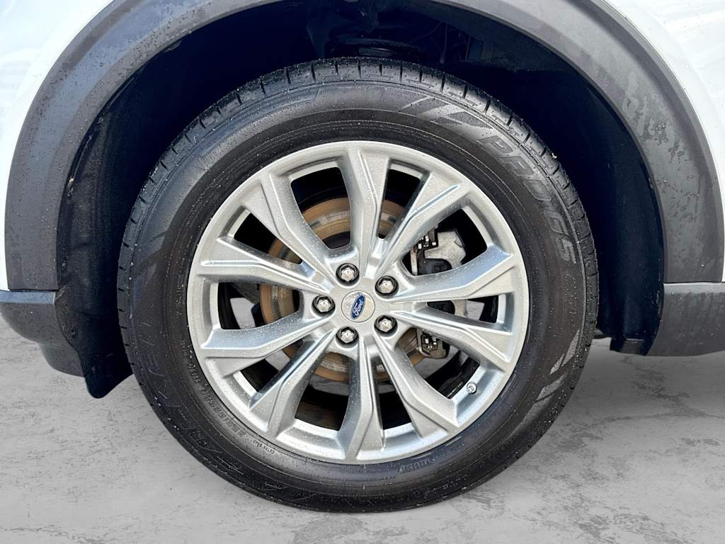 Thumbnail: 2020 Ford Explorer - 7