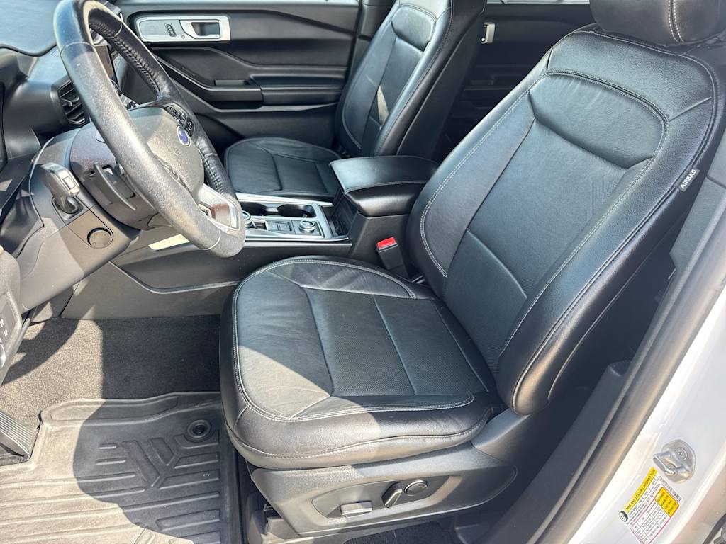 Thumbnail: 2020 Ford Explorer - 9