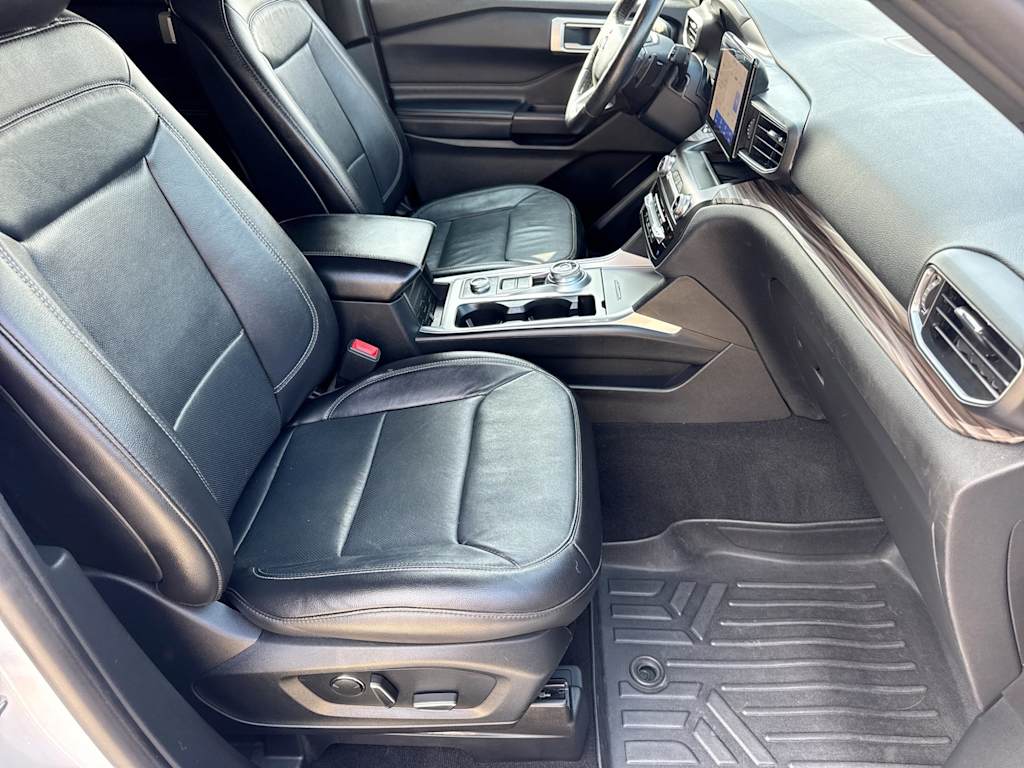Thumbnail: 2020 Ford Explorer - 10