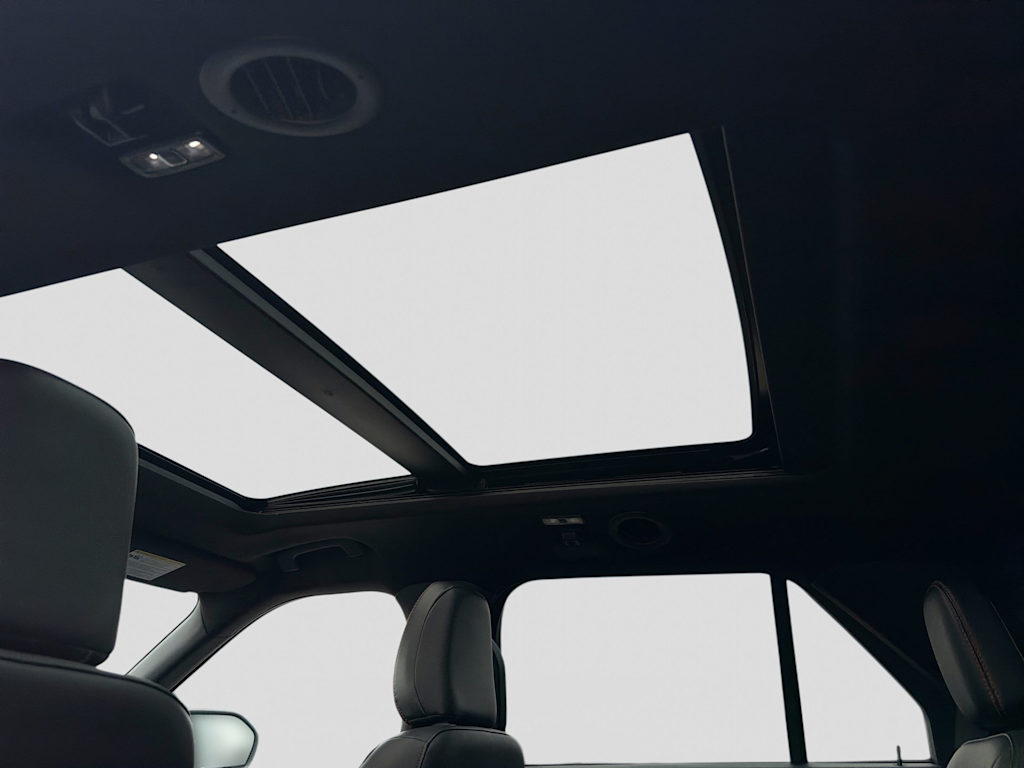 Thumbnail: 2024 Ford Explorer - 29