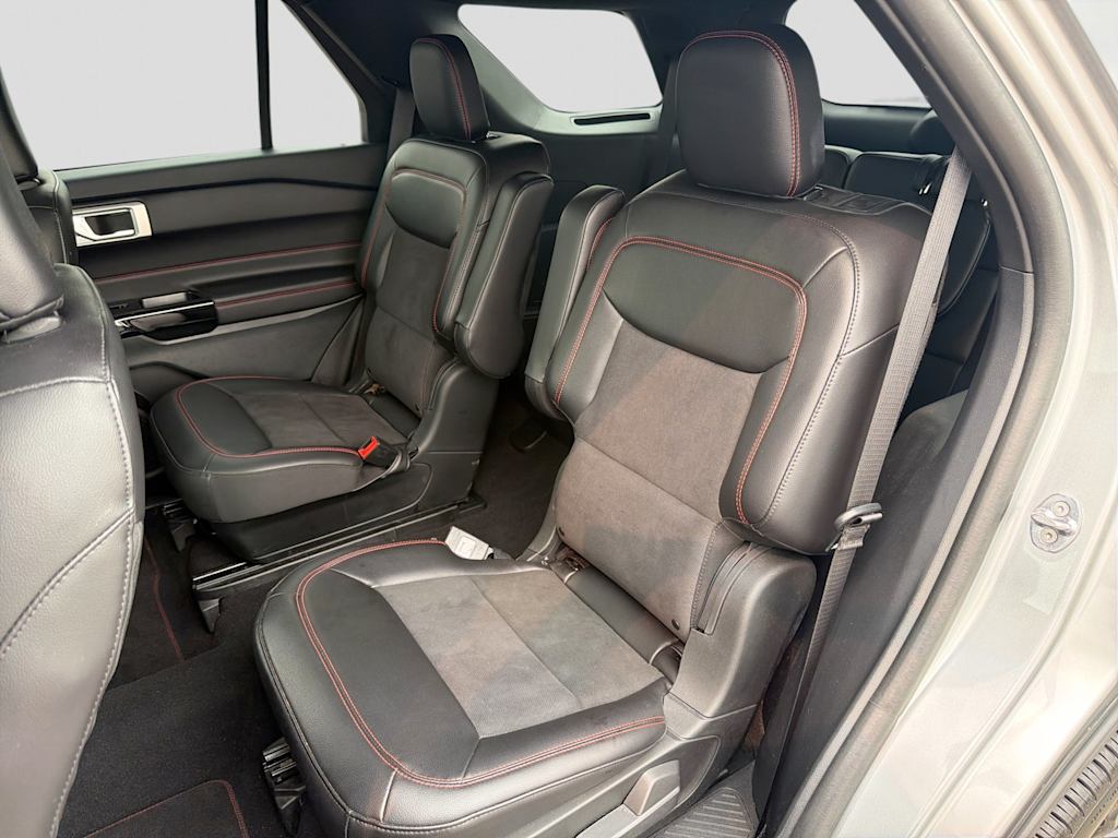 Thumbnail: 2024 Ford Explorer - 25
