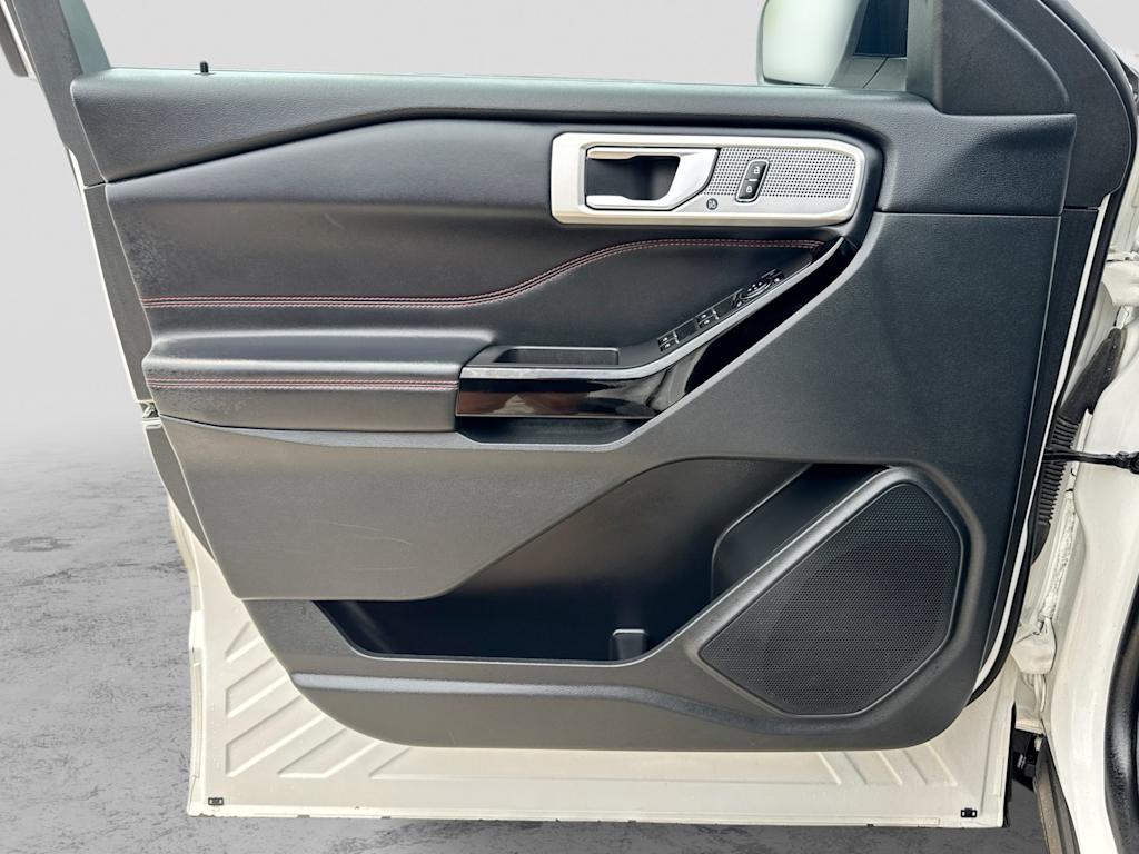 Thumbnail: 2023 Ford Explorer - 35