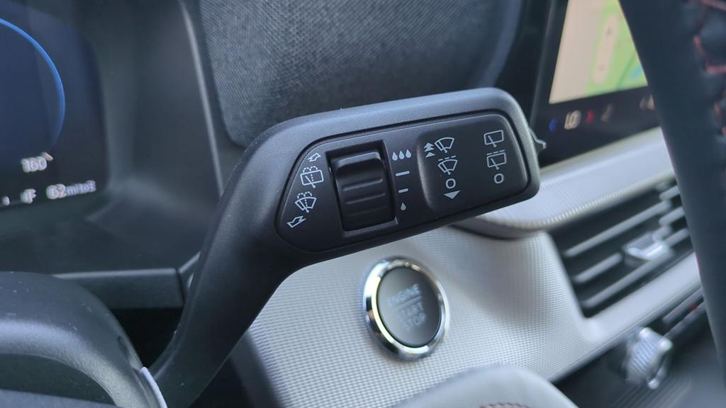 Thumbnail: 2025 Ford Explorer - 28