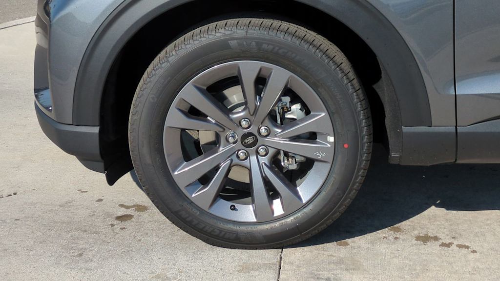 Thumbnail: 2025 Ford Explorer - 8