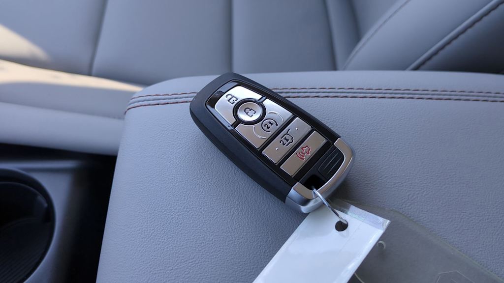 Thumbnail: 2025 Ford Explorer - 18