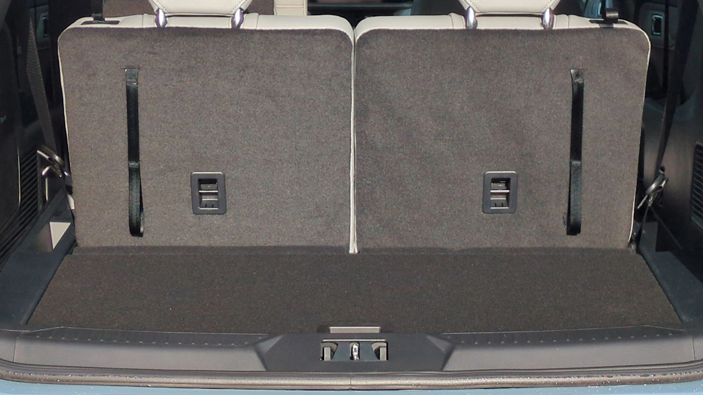 Thumbnail: 2026 Ford Explorer - 17