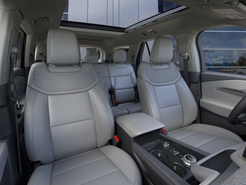 Thumbnail: 2026 Ford Explorer - 8