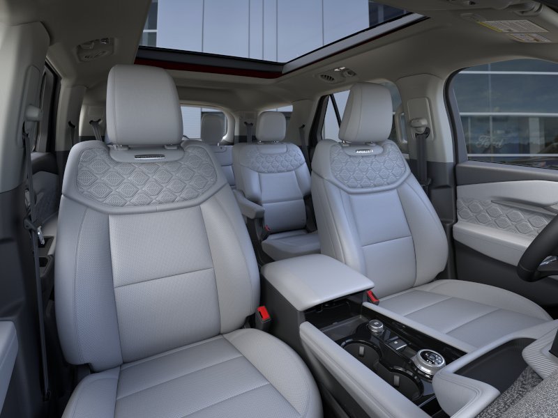 Thumbnail: 2026 Ford Explorer - 8