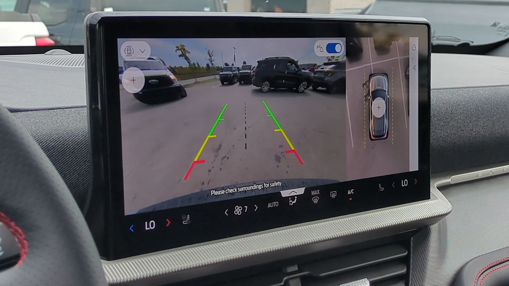 Thumbnail: 2025 Ford Explorer - 31