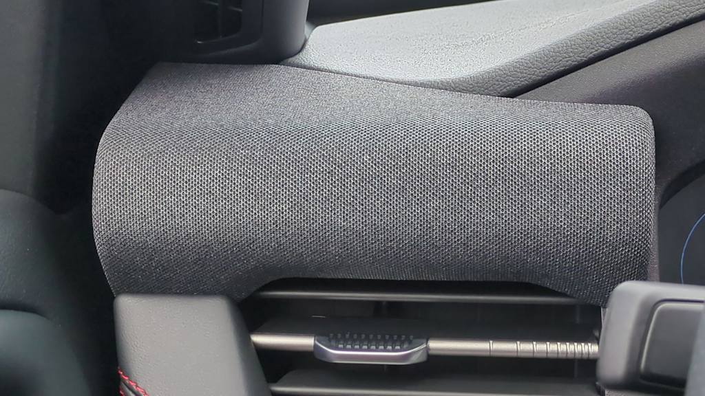 Thumbnail: 2025 Ford Explorer - 33