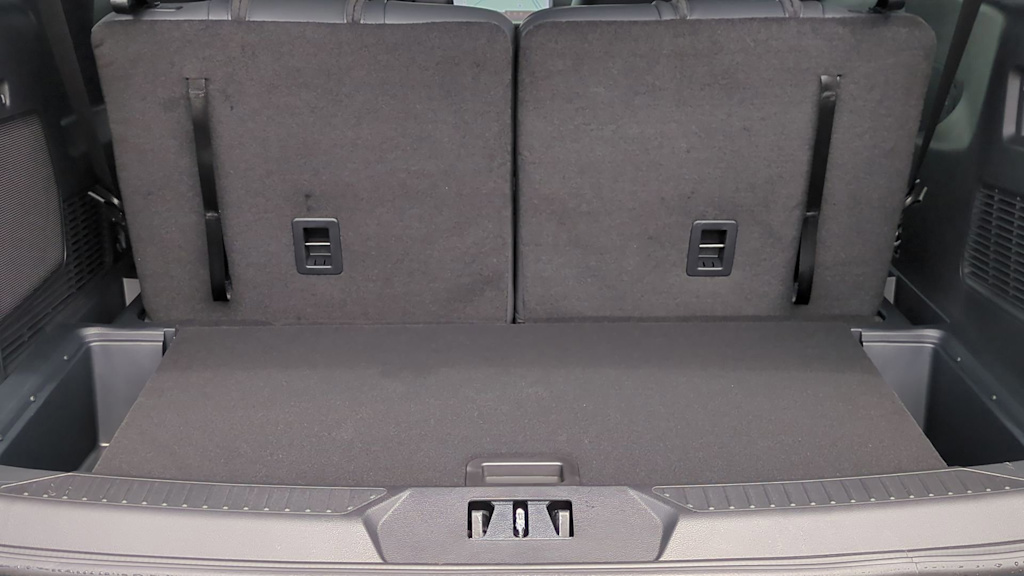 Thumbnail: 2025 Ford Explorer - 16