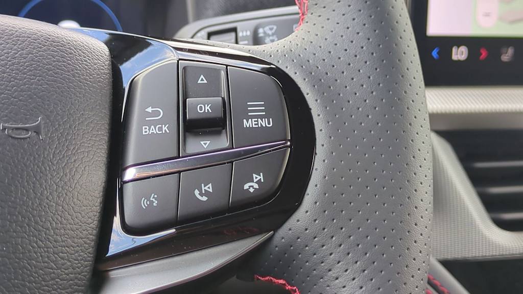 Thumbnail: 2025 Ford Explorer - 26