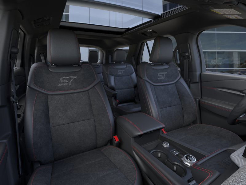 Thumbnail: 2025 Ford Explorer - 8