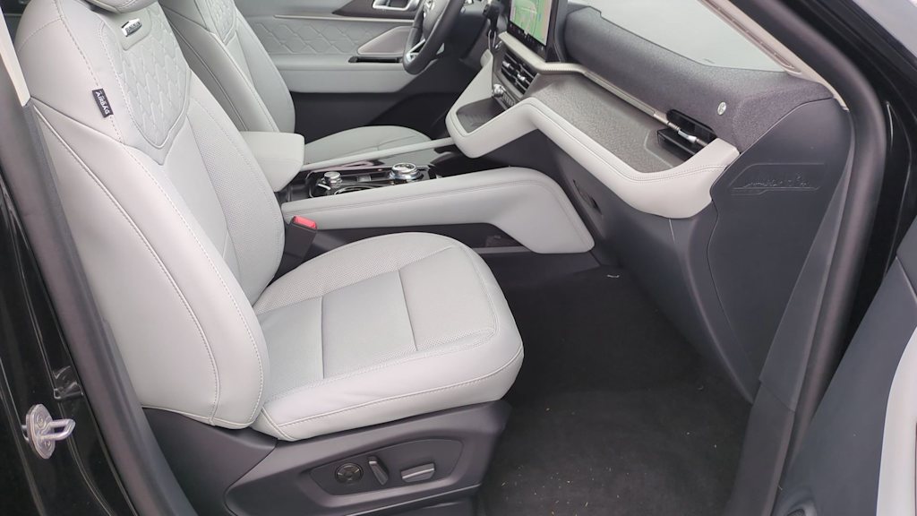 Thumbnail: 2025 Ford Explorer - 12