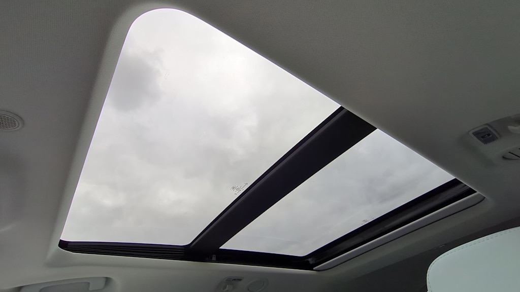 Thumbnail: 2025 Ford Explorer - 24