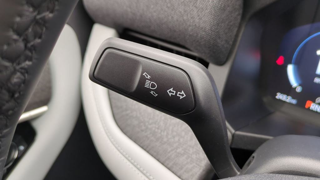 Thumbnail: 2025 Ford Explorer - 30