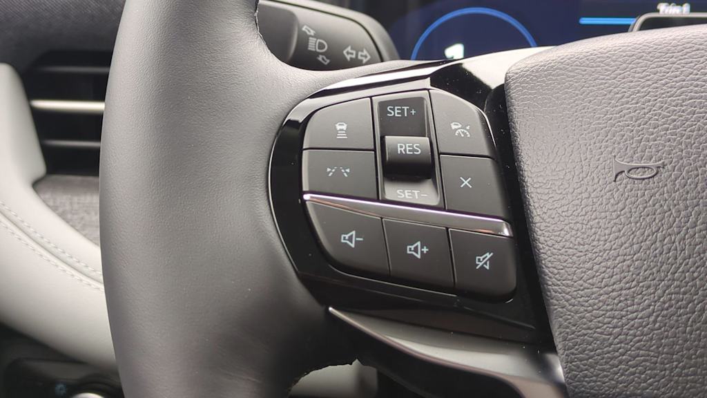 Thumbnail: 2025 Ford Explorer - 27