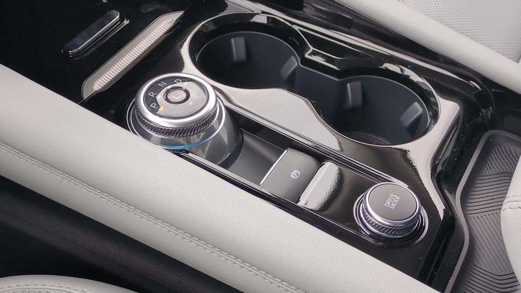 Thumbnail: 2025 Ford Explorer - 15