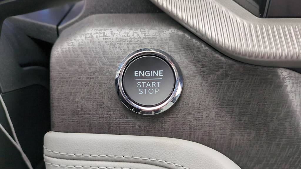 Thumbnail: 2025 Ford Explorer - 31