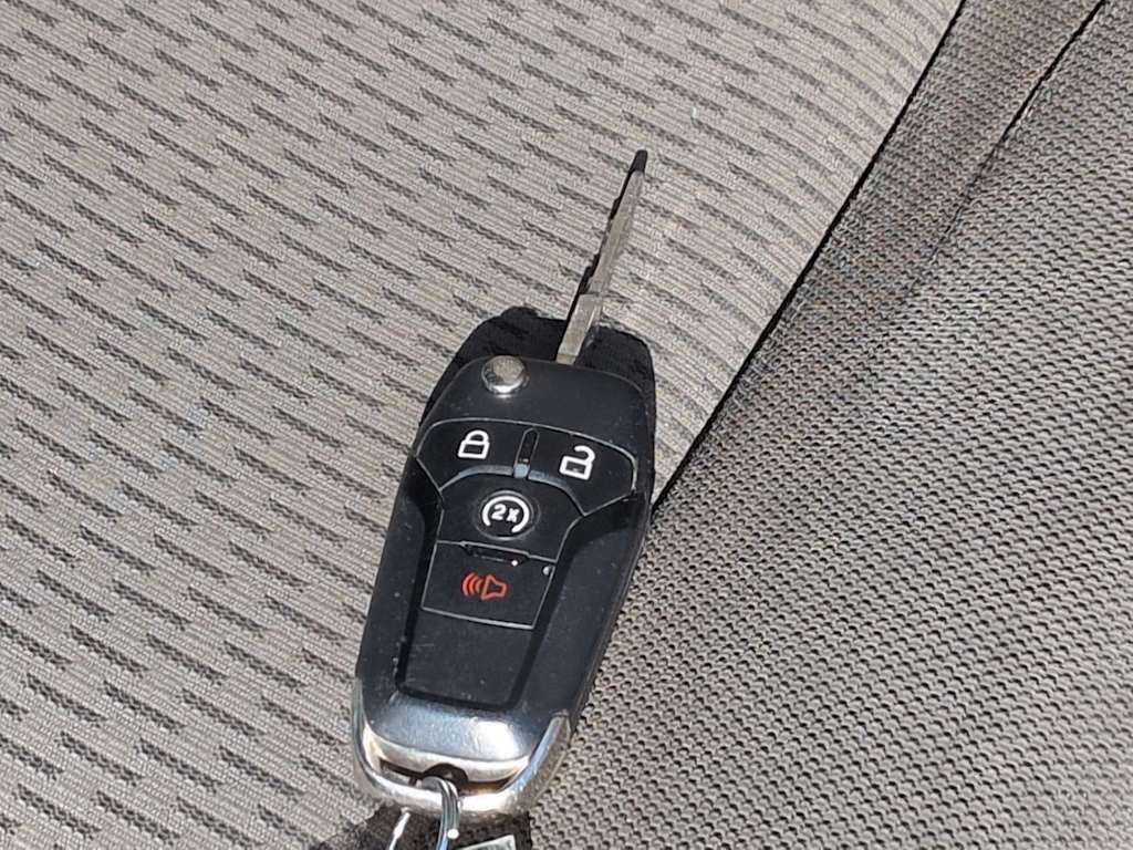 Thumbnail: 2019 Ford F-250 - 13