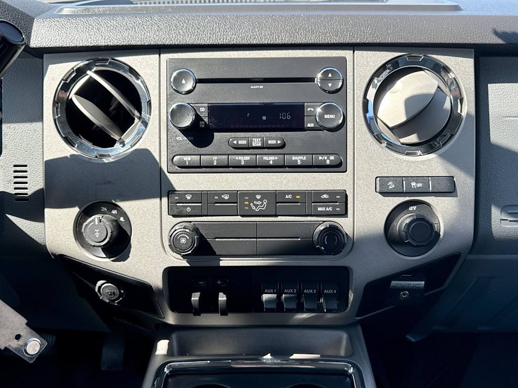 Thumbnail: 2016 Ford F-250 - 14