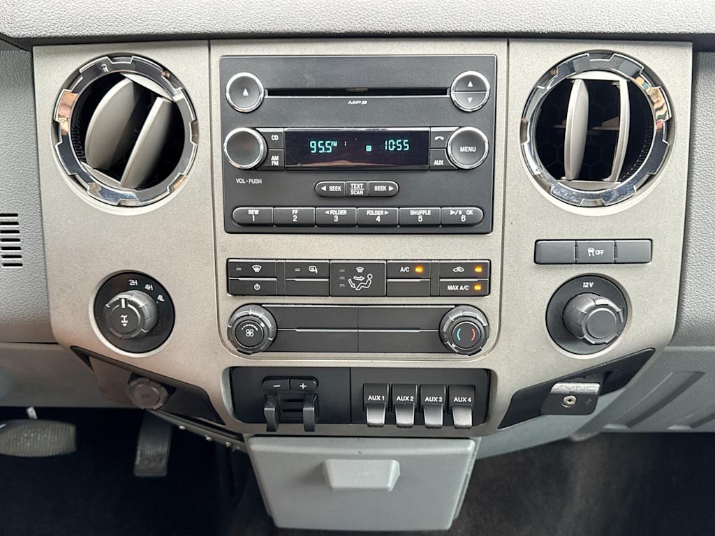 Thumbnail: 2015 Ford F-250 - 13