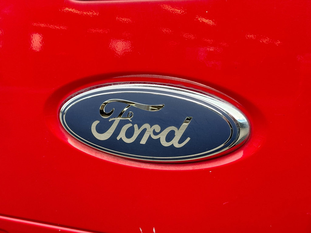 Thumbnail: 2015 Ford F-250 - 5