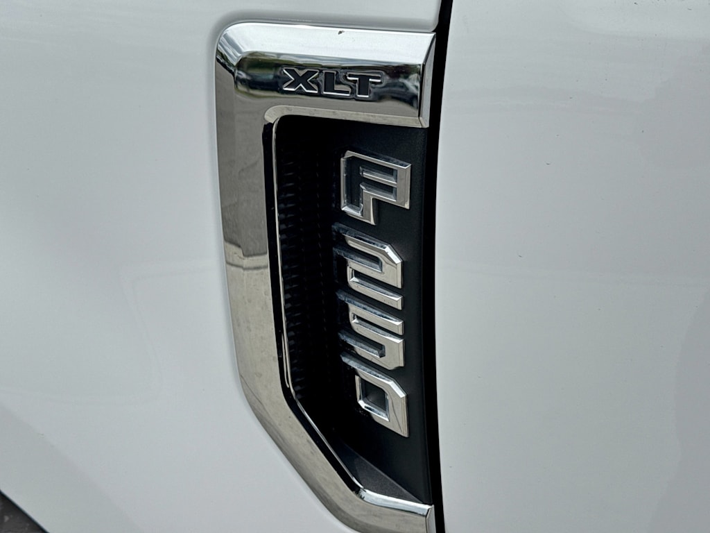 Thumbnail: 2021 Ford F-250 - 22
