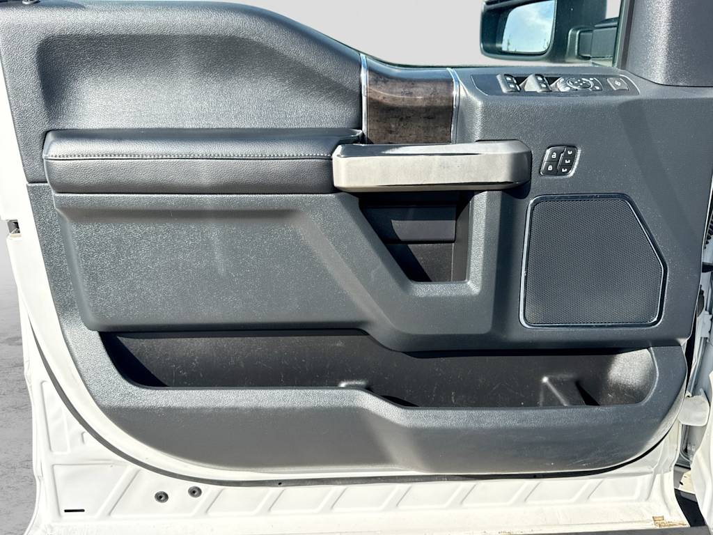 Thumbnail: 2022 Ford F-250 - 33