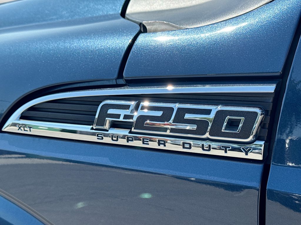 Thumbnail: 2016 Ford F-250 - 20