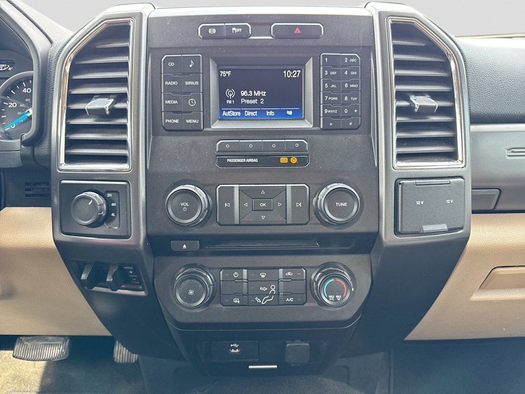 Thumbnail: 2017 Ford F-250 - 13