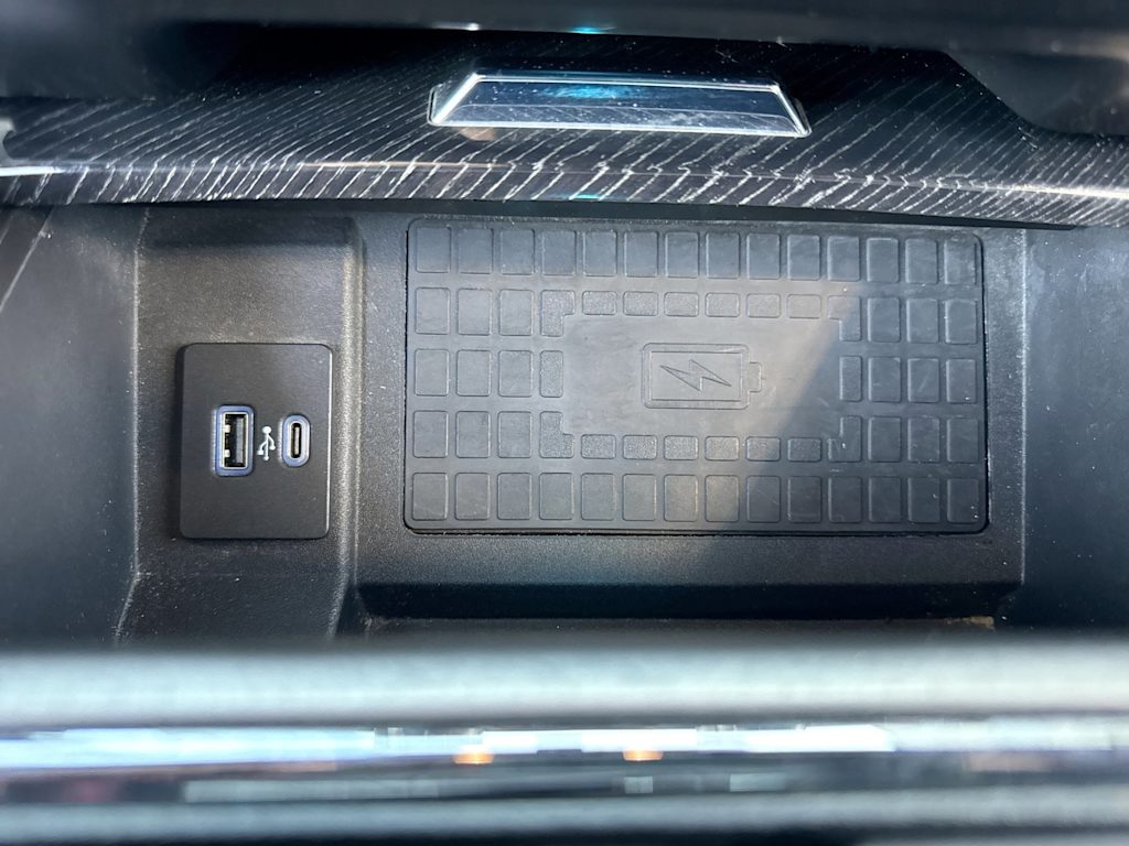 Thumbnail: 2022 Ford F-250 - 28