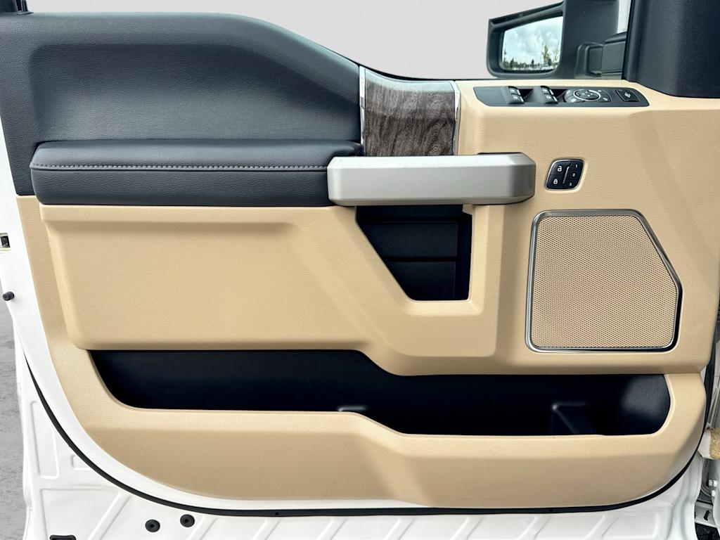 Thumbnail: 2019 Ford F-250 - 33