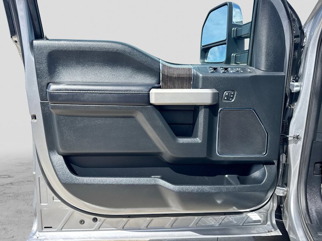 Thumbnail: 2021 Ford F-250 - 34