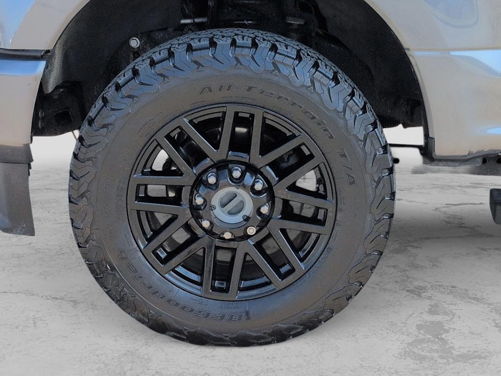 Thumbnail: 2022 Ford F-250 - 8