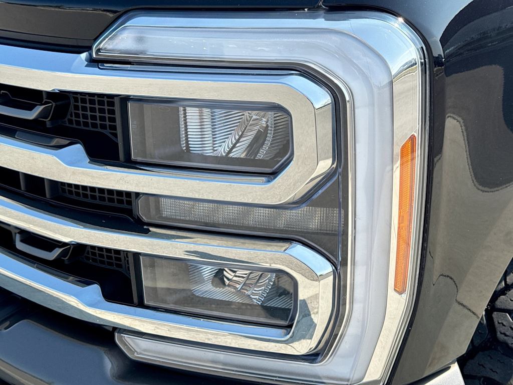 Thumbnail: 2023 Ford F-250 - 22