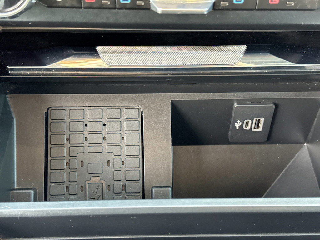 Thumbnail: 2023 Ford F-250 - 28