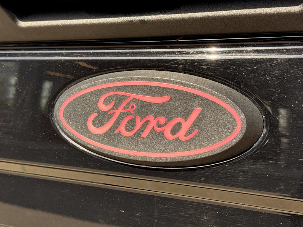 Thumbnail: 2022 Ford F-250 - 38