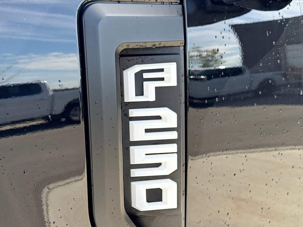 Thumbnail: 2022 Ford F-250 - 13