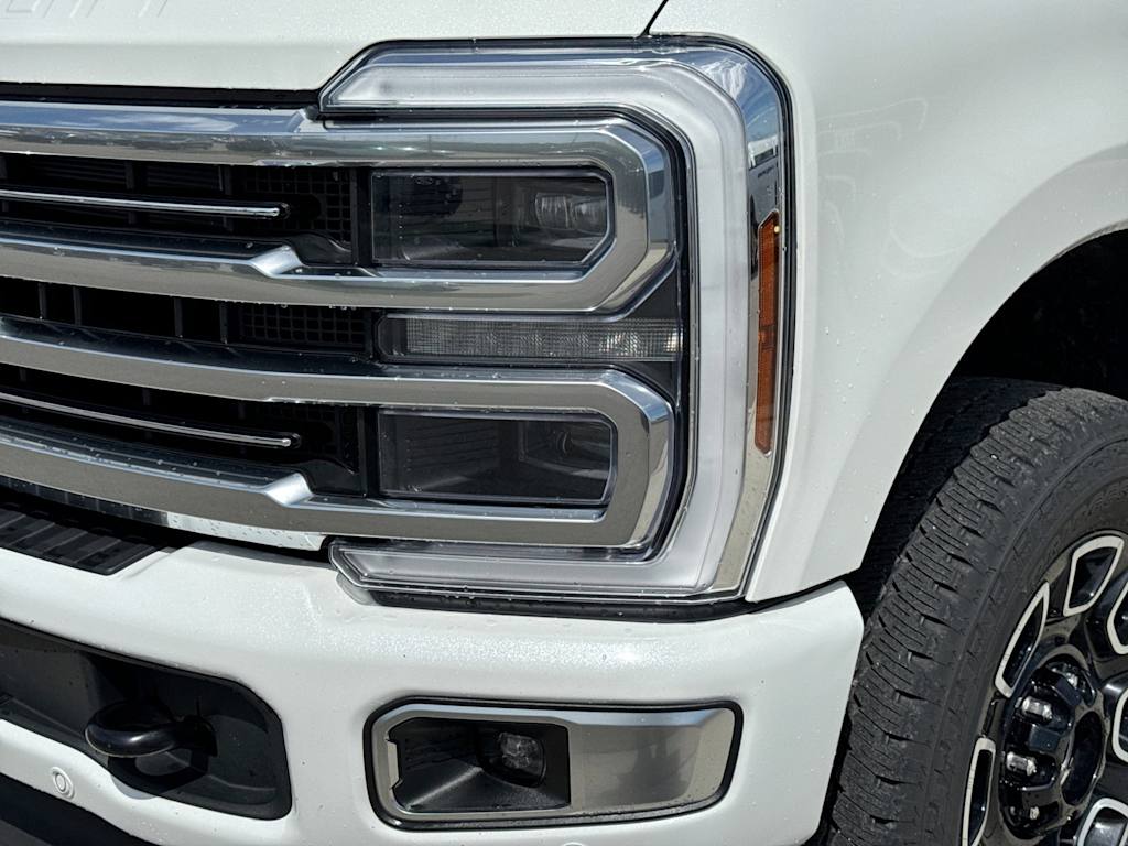 Thumbnail: 2025 Ford F-350 - 22