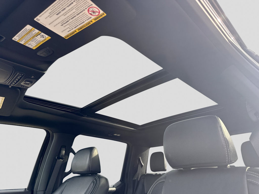 Thumbnail: 2022 Ford F-350 - 26