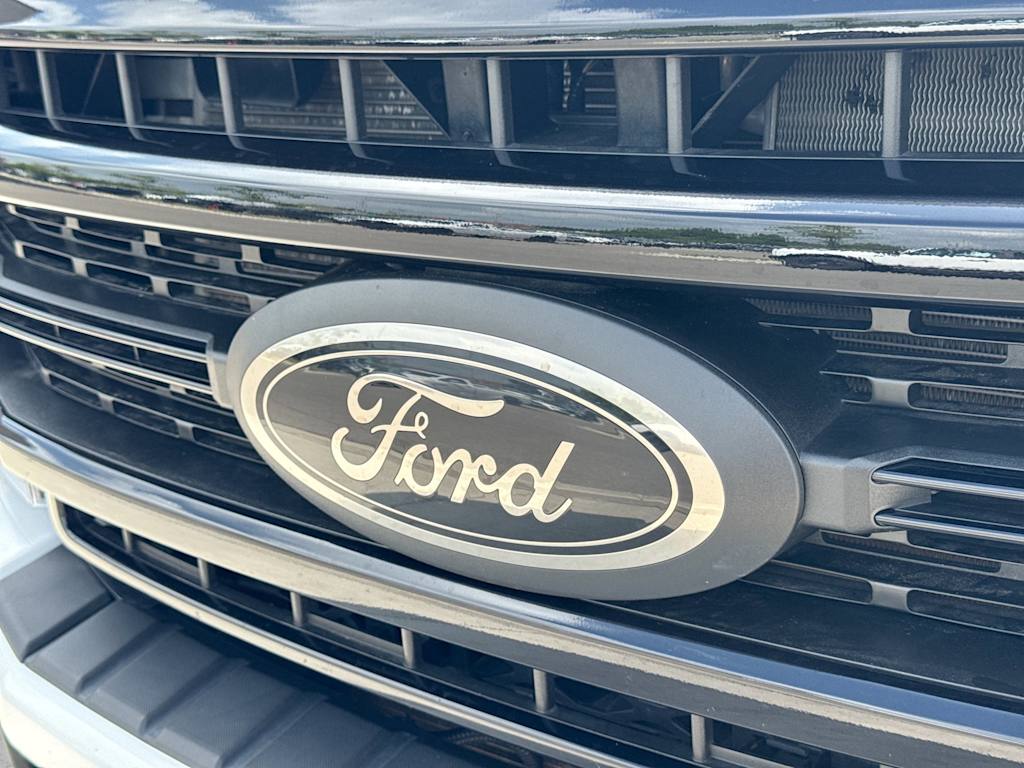 Thumbnail: 2022 Ford F-350 - 5