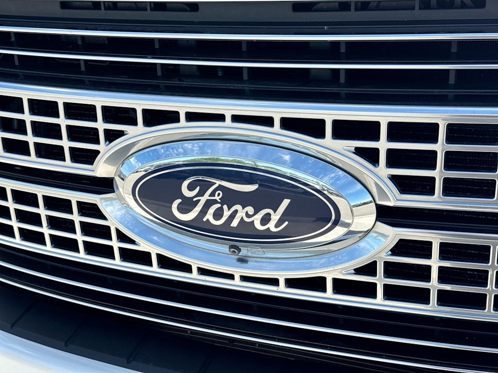 Thumbnail: 2018 Ford F-350 - 6