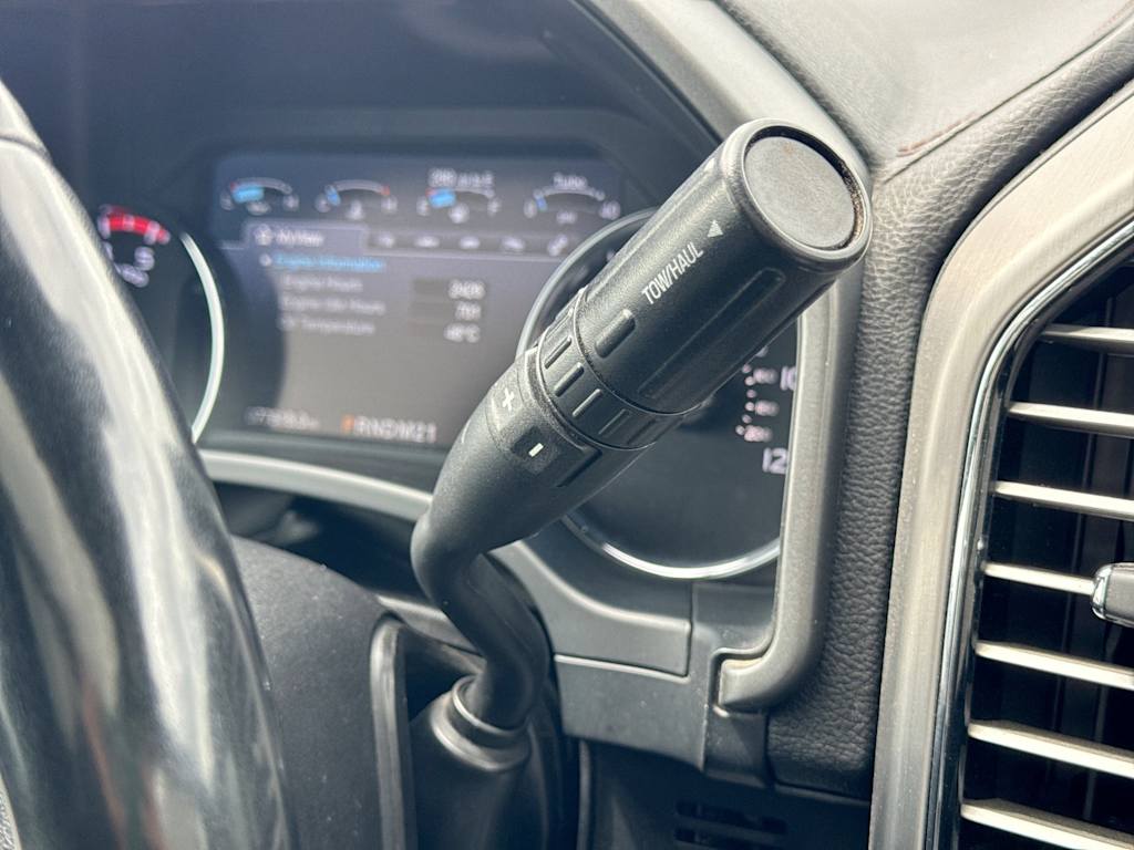 Thumbnail: 2019 Ford F-450 - 14