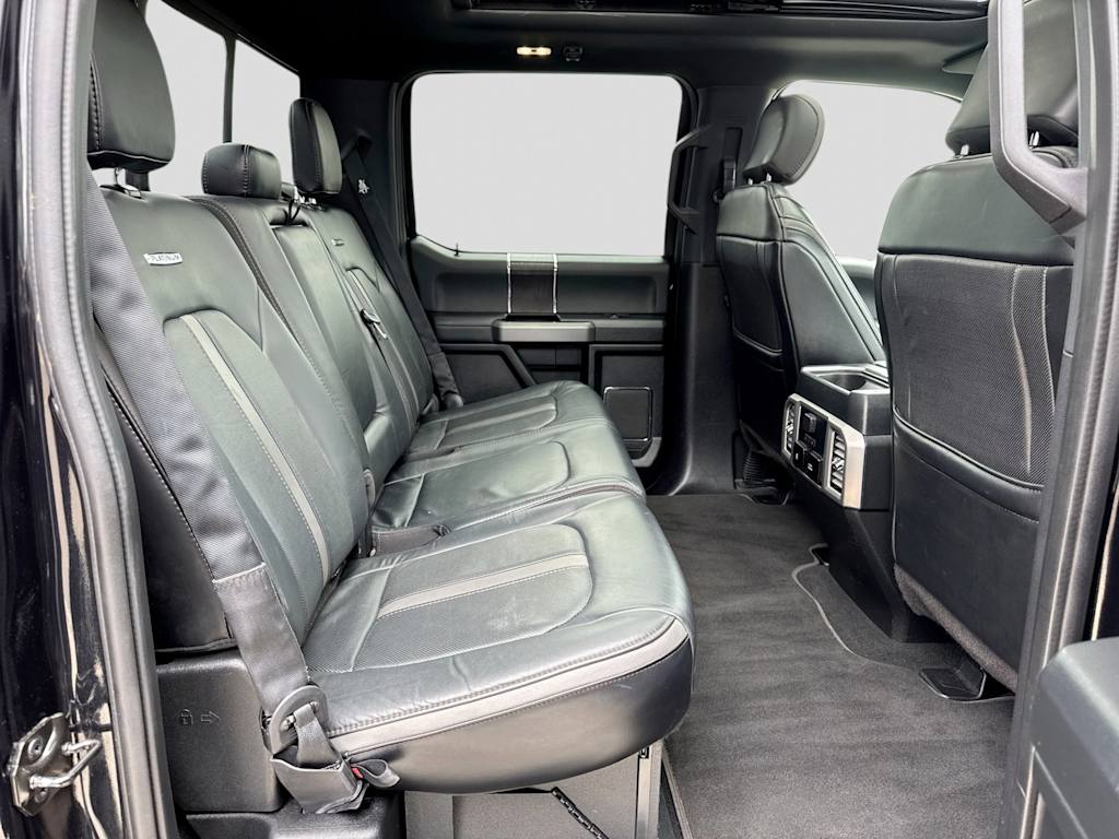 Thumbnail: 2019 Ford F-450 - 27