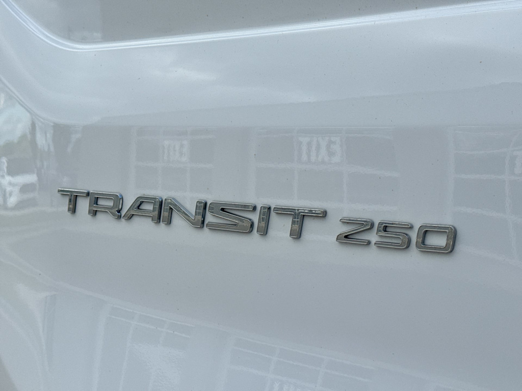 Thumbnail: 2024 Ford Transit Series - 22