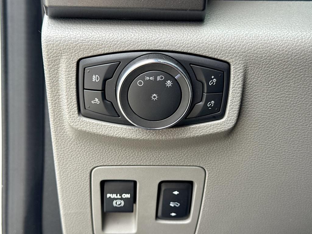 Thumbnail: 2019 Ford F-150 - 30
