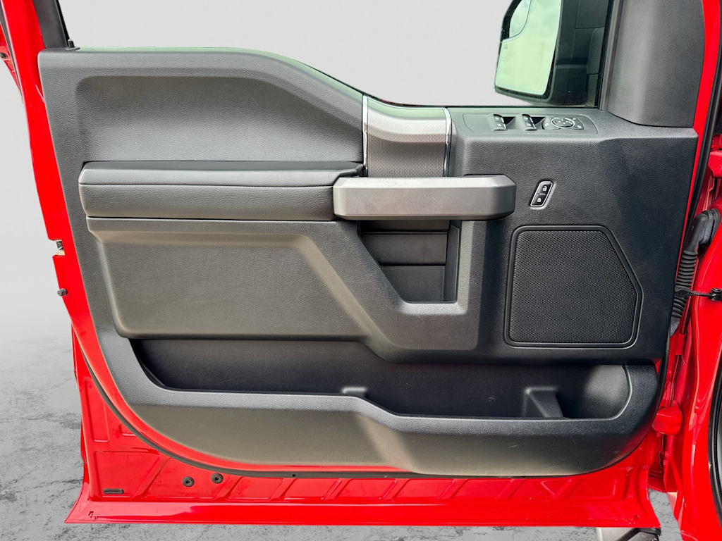 Thumbnail: 2016 Ford F-150 - 25