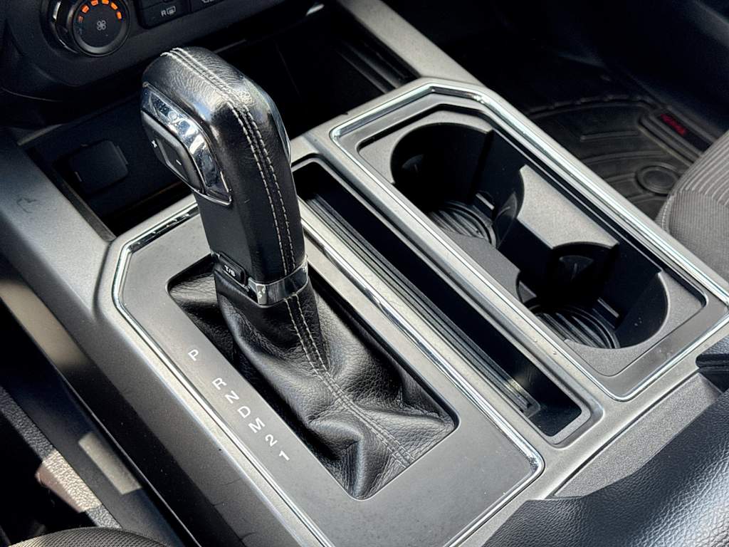 Thumbnail: 2015 Ford F-150 - 34