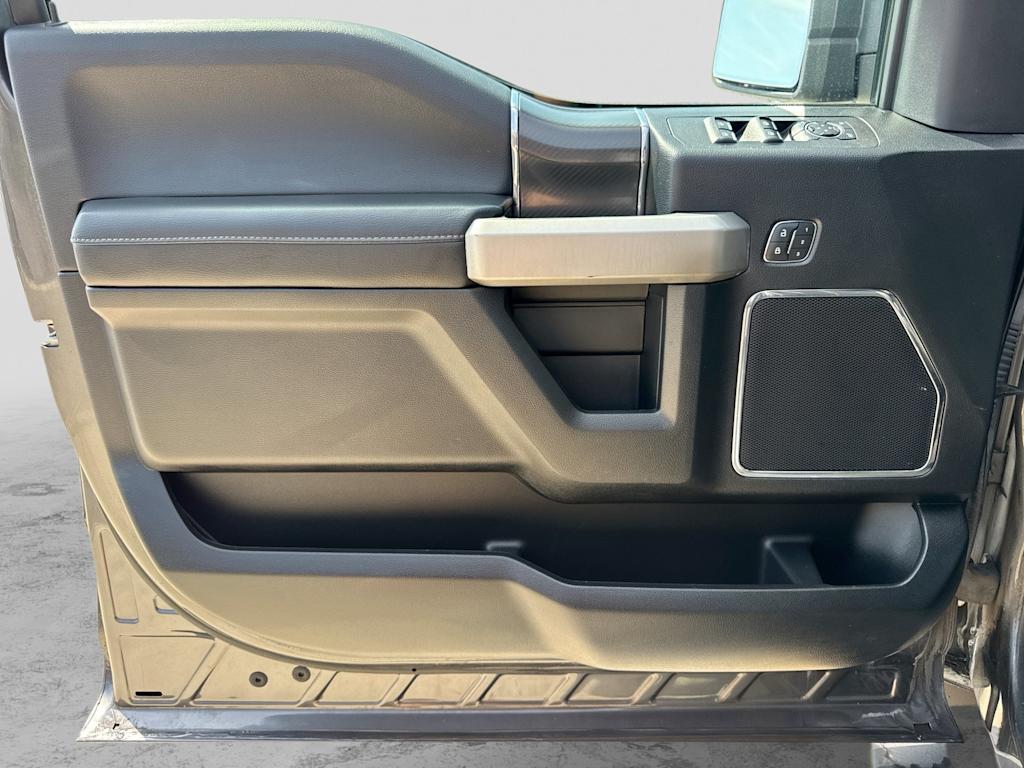 Thumbnail: 2018 Ford F-150 - 33